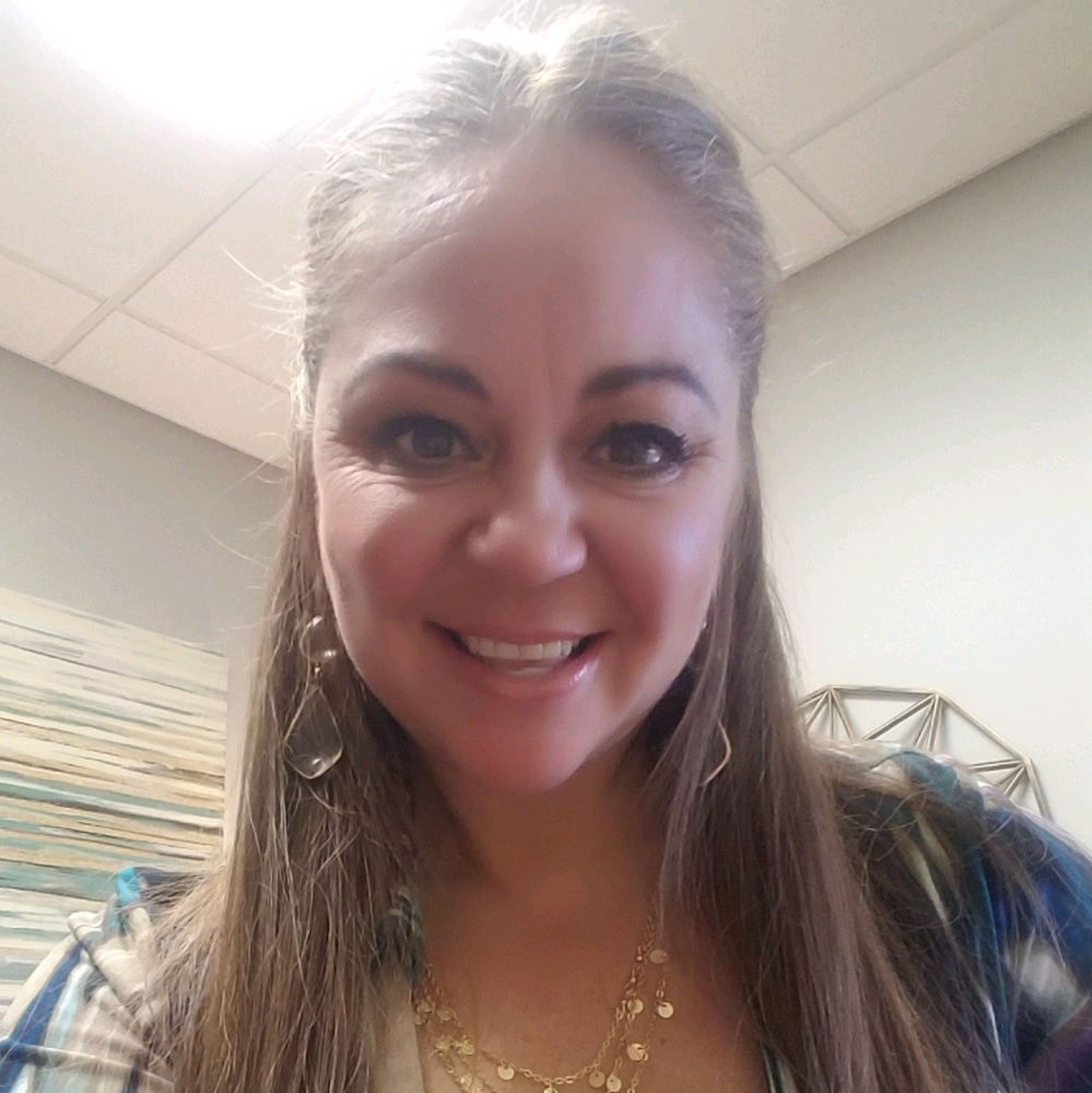 Meet your Posher, Yvonne